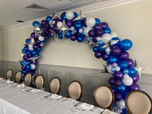 Load image into Gallery viewer, Mixed Full Organic Balloon Arch