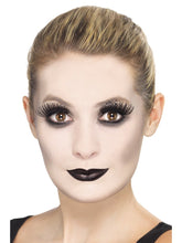 Load image into Gallery viewer, Gothic Make-Up Set Alternative View 4.jpg
